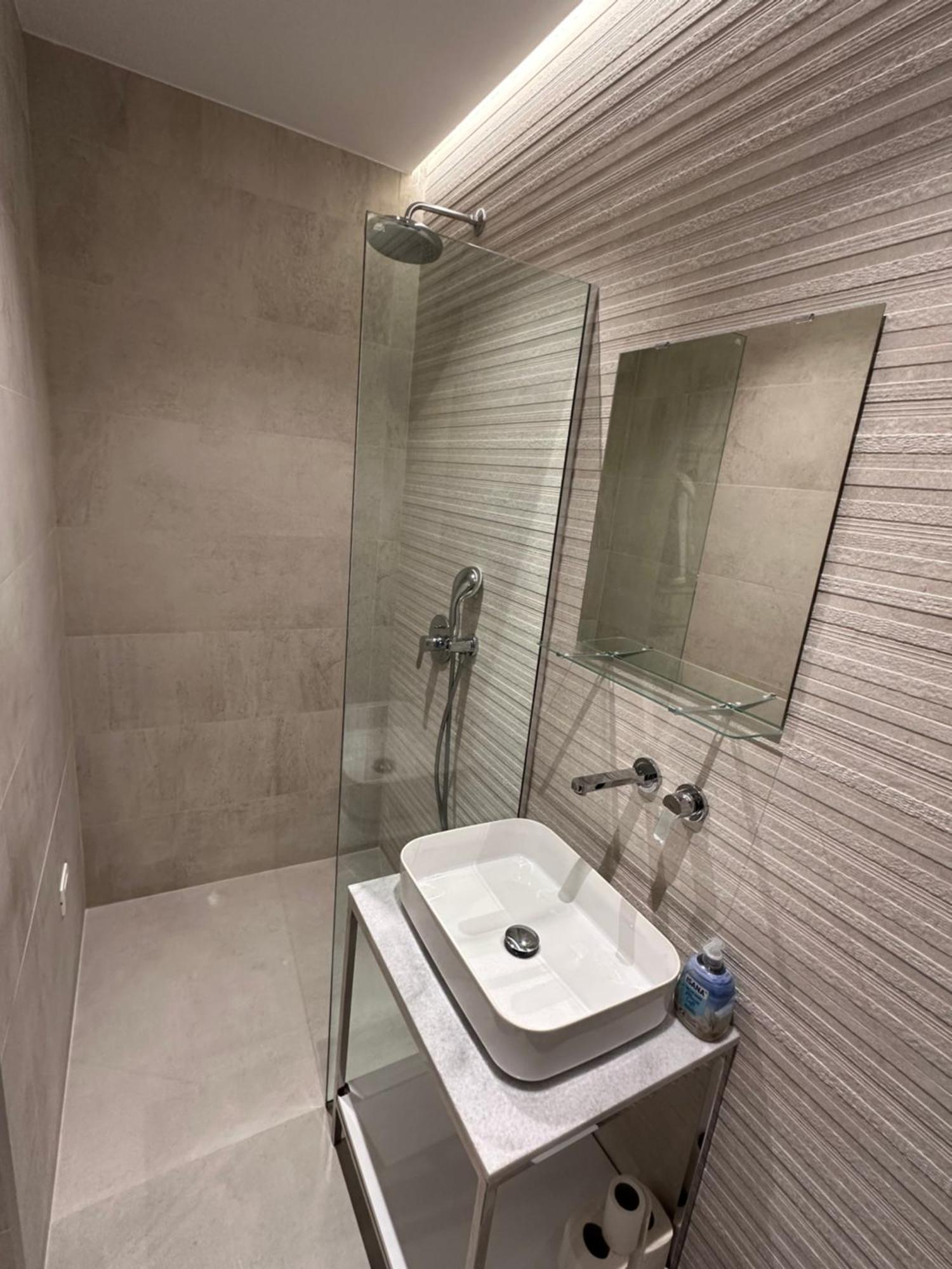 Amazon 8 Guesthouse Tirana Exteriér fotografie